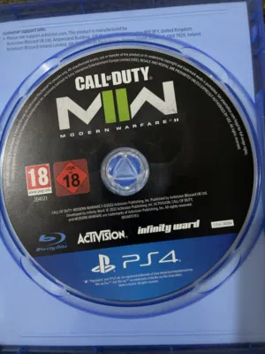 قرص(سيدي) بلايستيشن 4 يعمل بحالة ممتازة جدا ولا يوجد فيه اي خدش او مشكلة