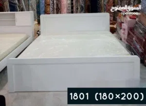 سرير 200*180 مع دوشق طبي