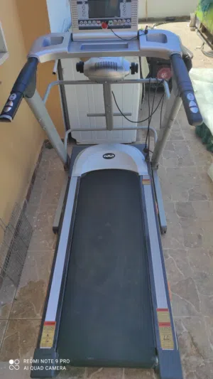 سير رياضي مستعمل استعمال خفيف
