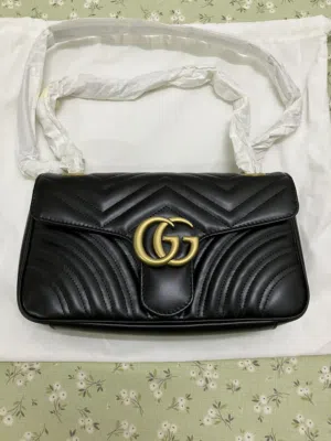 Gucci Marmont Medium - Brand new