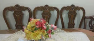 ترابيزة سفرة خشب مستعملة للبيع الجاد
