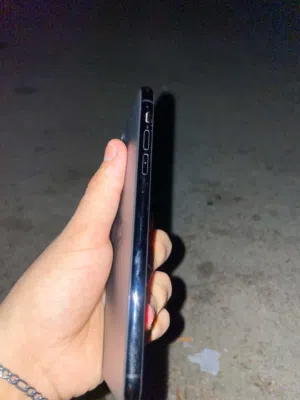 Apple iPhone 11 Pro Max 64 GB in Zarqa