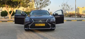 لكزس LS 350 خليجي أعلى مواصفات بدون حوادث نهائيا سيرفس وكاله مالك الاول شبه جديده فخامة ورفاهية مريح