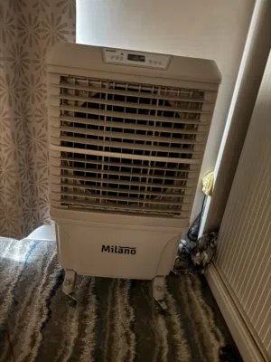 Water cooler in perfect condition bought at 159 BD