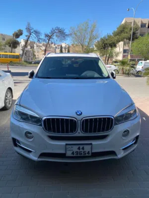 بي ام دبليو X5 xDrive40i موديل 2016