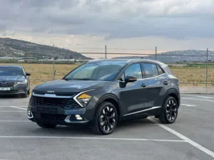 Kia . Sportage . 2023 . New4