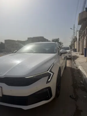 Used Kia K5 in Basra