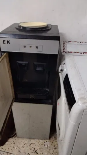 البيع مستعجل ثلاجه 24 قدم  + غساله 7 كيلو + كولر  + ثلاجه مكتبيه