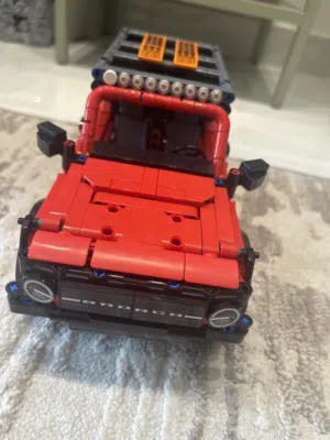LEGO Technic Ford Bronco