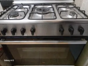 5 burner stove with attached oven