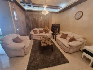 شقة مميزة للبيع 250م في أرقى مناطق خلدا بتشطيبات راقية / ref 9801