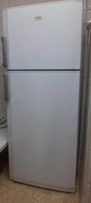 ثلاجه للبيع