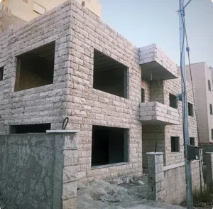 335 m2 More than 6 bedrooms Townhouse for Sale in Amman Tabarboor