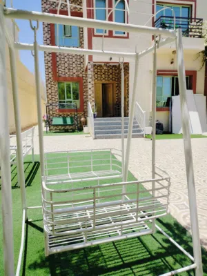 مرجوحه للبيع