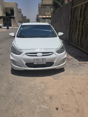 اكسنت للبيع