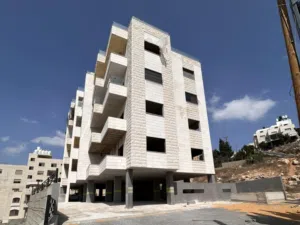 شقة عظم للبيع