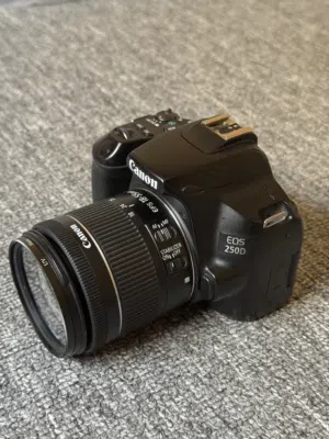 كانون 250D