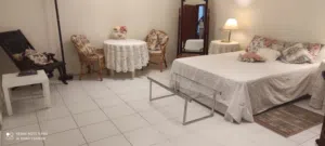 A room for rent for  a professional lady