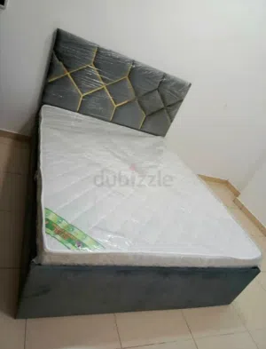 Brand New Luxury Bed queen size 150cm 190cm with medical mattress available