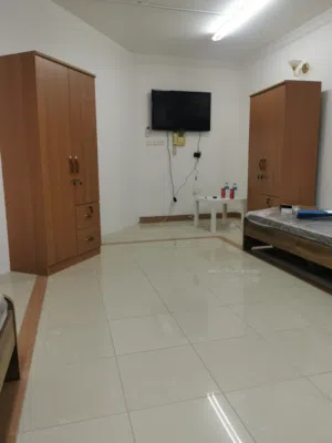 BedSpace for Rent In AL KHEWAIR for lady