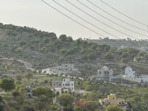 2 Bedrooms Farms for Sale in Zarqa Al-Alouk