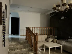 300 m2 4 Bedrooms Townhouse for Sale in Tripoli Abu Saleem