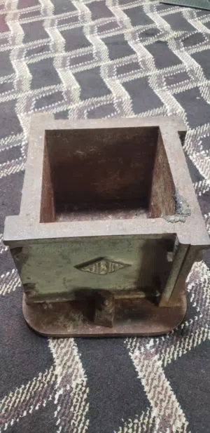 مكعب اختبار الخرسانه