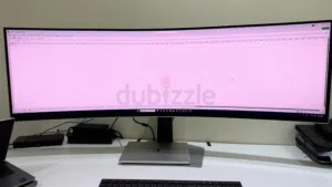 The Samsung Odyssey OLED G9 G932 (LS49DG932SMXUE) is a premium 49-inch curved super ultrawide gaming