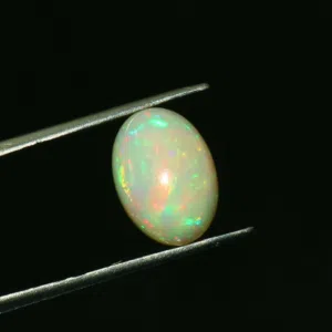 حجر أوبال أثيوبي فاير طبيعي غير معالج natural untreated Ethiopian fire opal stone