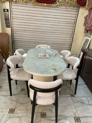 Dining Room Furniture . New0