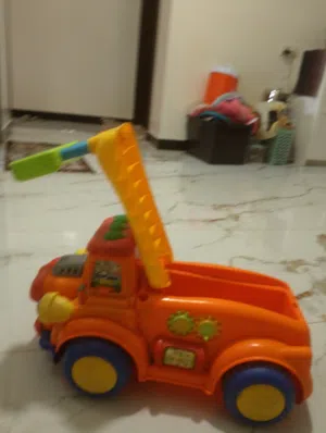 سياره اطفال مستعمل نضيف