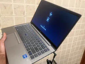 Hp Zbook FireFly g8  16 gb 512 ssd