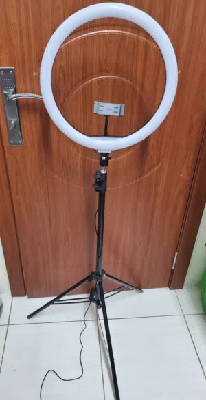 14 inches tripod reng light