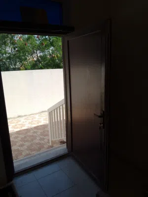 أبواب غرف مستعمله