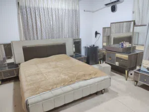 غرفة نوم  مع ملحقاتها مستعملهة صناعة تركية استيراد تركيا.