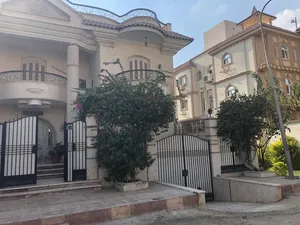 1000 m2 5 Bedrooms Villa for Sale in Qalubia El Ubour