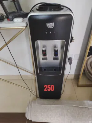 Naslte watar dispenser excellent condition