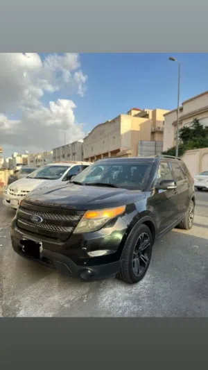 Ford . Explorer . 2015 . Used0