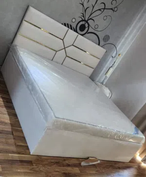 اثاث ومفروشات