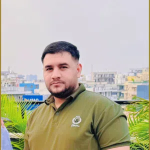 مصطفى الحسني 