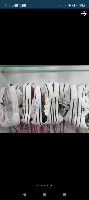 أحذية جديدة