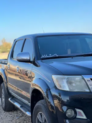 Used Toyota Hilux in Mafraq