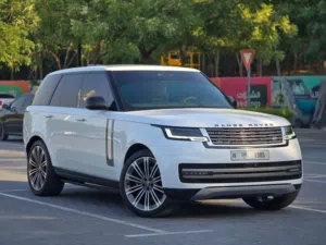 RANGE ROVER HSE GCC 2024 // LOW MILEAGE // PERFECT CONDITION // FULL OPITION