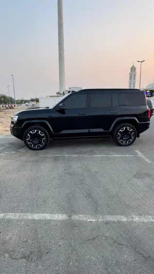 Used BYD Leopard 8 in Dubai