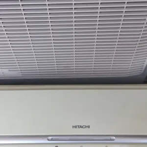 Hitachi 2.5 ton