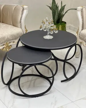 طاولات رخام وزجاج وسط