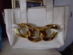 شنطه يد رائعة وعصريه