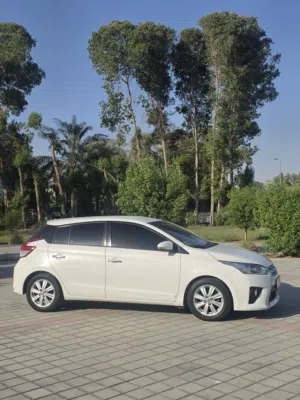 Toyota Yaris SE+ 2015 60TH Anniversary