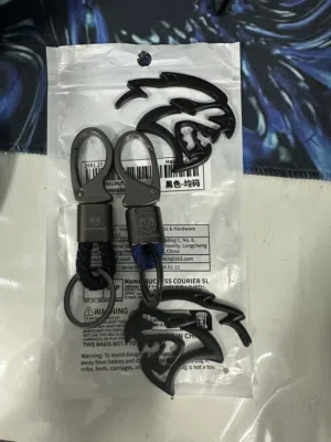 2pc Hellcat emblem + 2pc dodge keychains 2 شعار هيلكلت + 2 ميدالية دودج