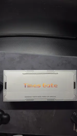 【Divoom Times Gate】Cyberpunk-inspired digital clock with 5 full-color 1.44"